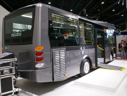 TURANCAR CZ představí nové malokapacitní autobusy ISUZU na Transped Comma,