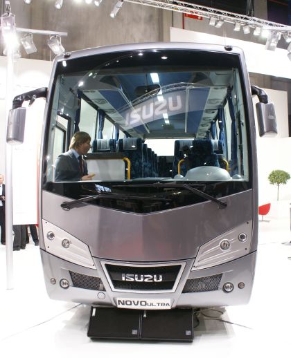 TURANCAR CZ představí nové malokapacitní autobusy ISUZU na Transped Comma,