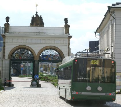 Trolejbus Solaris Trollino 12 s elektrovýzbrojí Škoda  pro švédskou  Landskronu 