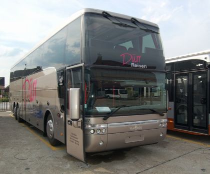 Autokary Van Hool na IAA v Hannoveru s integrovaným MOD systémem Funtoro