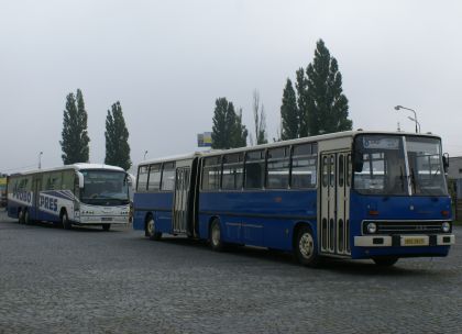 Úvodní záběry autobusů ze Dne otevřených dveří v Probo Bus 