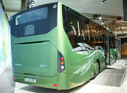 IAA Hannover: Premiéry Volvo - všestranný autokar 9500 a linkový autobus 8900