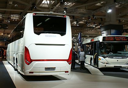 IAA Hannover: Premiéra třínápravového autokaru Scania Touring 6x2*4