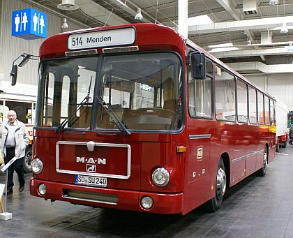 IAA Hannover: Pavilon 23 plný veteránů IV.: Saviem, MAN, Saurer a M-B