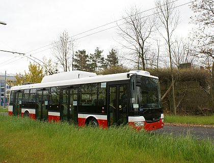 Trolejbus Škoda 30 Tr SOR  na zkušebních jízdách v Plzni 4.11.2010