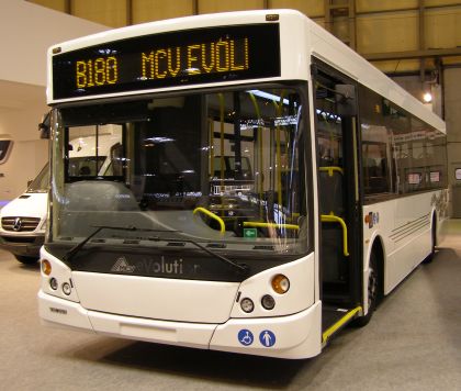Euro Bus Expo Birmingham objektivy Petera Turlanda a Duncana Paynea