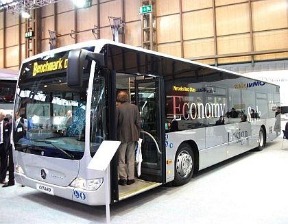 Euro Bus Expo Birmingham objektivy Petera Turlanda a Duncana Paynea