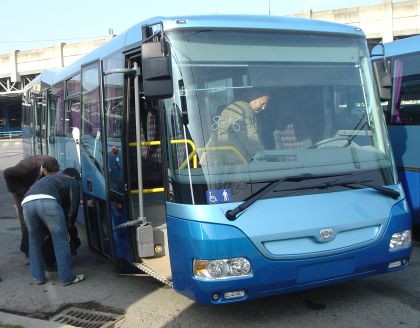 Autobusy SOR v modrém - společnost Tourbus převzala