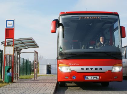 Testovací Setra  S 415 H  v Praze - podrobnosti k víceúčelovému autobusu 