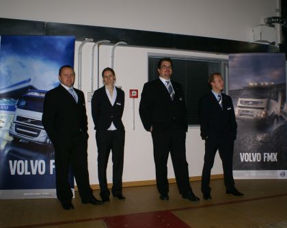 Fotografie z večera 10.12.2010 z otevření nového Volvo Truck Centra 