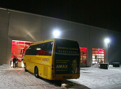 Fotografie z večera 10.12.2010 z otevření nového Volvo Truck Centra 