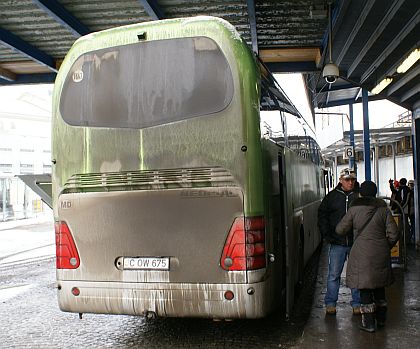 Záběry z Florence: Do Moldávie se chystal  Neoplan Starliner první generace