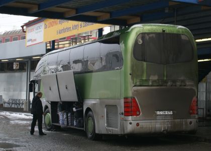 Záběry z Florence: Do Moldávie se chystal  Neoplan Starliner první generace