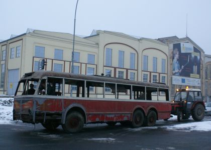 Trolejbus Škoda 3Tr3 se dnes chystal k transportu. Fotoreportáž 