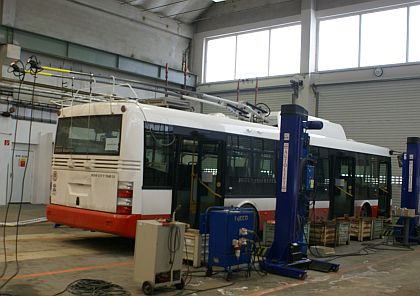 Na návštěvě ve Škoda Electric - kloubové trolejbusy pro Hradec Králové,