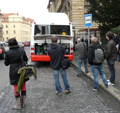 Z prezentace nového  hybridu  SOR NBH 18  v Praze