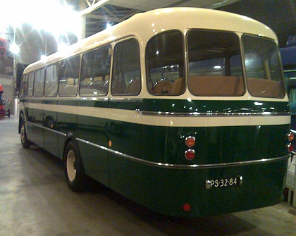 Ze zapomenuté pošty: Benzinový autobus DAF z roku 1956