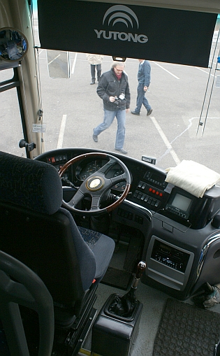 První autobus čínského karosáře  YUTONG u českého dopravce  BusLine