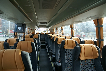 Autokary na Holiday World 2011: Scania Touring v jubilejním designu