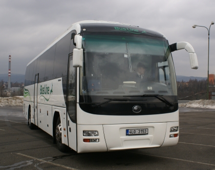 O čínských autobusech na Radiožurnálu