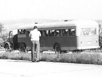 Autobus Tatra 111 na zájezdu Tatry Smíchov do NDR v roce 1964