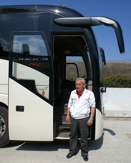 Všestranný typ autokaru  Magelys Pro. Irisbus Iveco zařazuje do nabídky