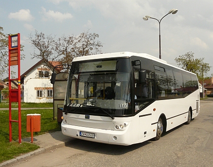 Turecký malokapacitní LE autobus  BMC Hawk  v testovacím provozu v PID 