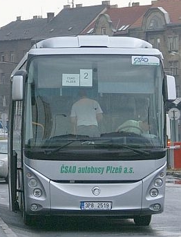 ČSAD autobusy Plzeň: Přímé spojení s Prahou z Tachova a Rokycan