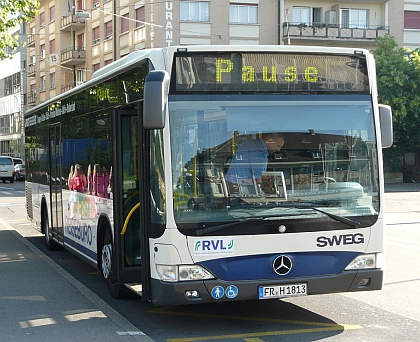 Na návštěvě v Basileji II.: Zachycené autobusy jsou německé značky,