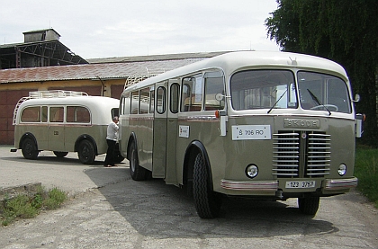 Škoda 706 RO a přívěs DM 4: Připojeno a v sobotu 18..2011 na viděnou ve Zlíně 