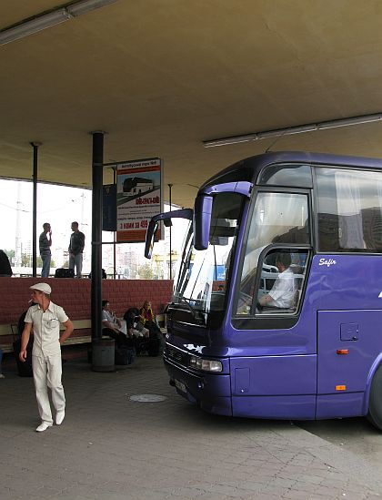 Pohlednice z autobusových nádraží na východě 1: Kyjev
