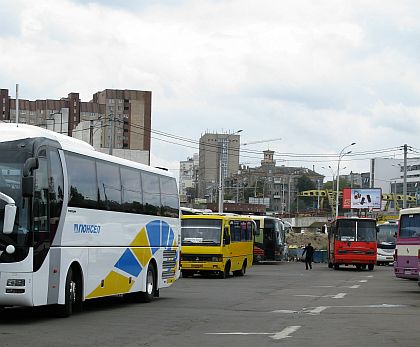 Pohlednice z autobusových nádraží na východě 1: Kyjev