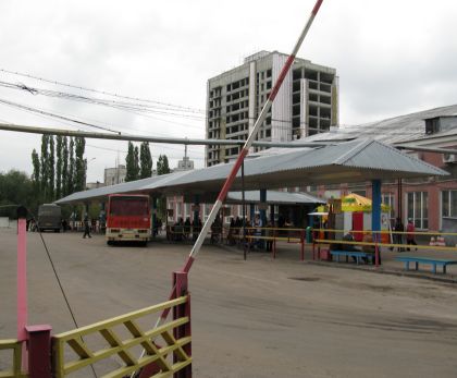Pohlednice  z autobusových nádraží na východě 4: Voroněž