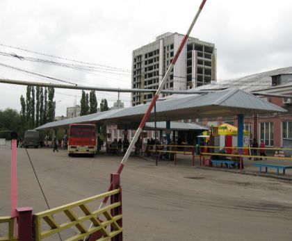Pohlednice z autobusových nádraží na východě 4: Voroněž