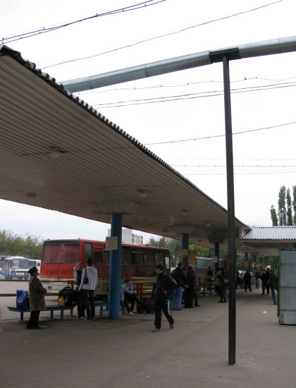 Pohlednice z autobusových nádraží na východě 4: Voroněž