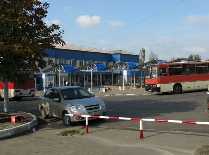 Pohlednice  z autobusových nádraží na východě 5: Mariupol