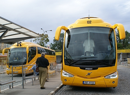 Volvo B13R s karosérií Irizar PB a multimediální výbavou Fun &amp; Relax II.