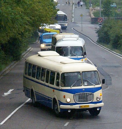 10. ročník přehlídky Zlatý Bažant III.: Záběry rozestavěné Škody 706 RTO-K 