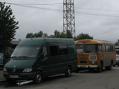 Pohlednice z autobusových nádraží na východě 6: Vinica