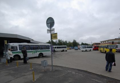 Pohlednice  z autobusových nádraží na východě 6: Vinica