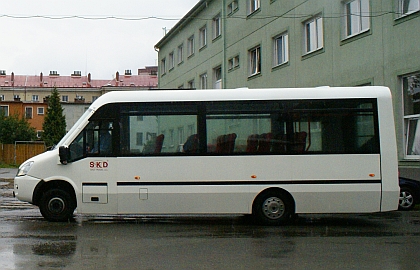 Podrobnosti k malokapacitnímu autobusu STRATOS LE 37, který byl testován