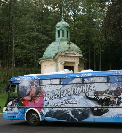 Vyfotografovali jsme Tatranský elektrobus ve Studánce u Rychnova nad Kněžnou