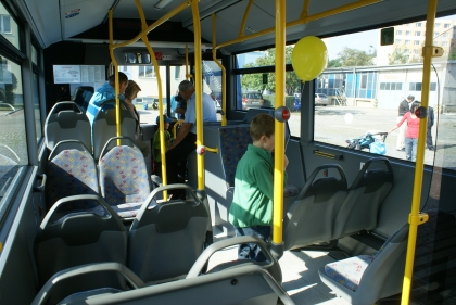 Ze Dne otevřených dveří  Probo Bus a PT Real v Králově Dvoře 17.9.2011