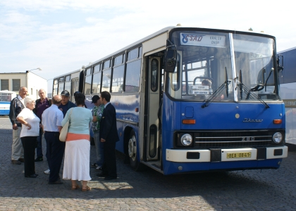 Ze Dne otevřených dveří  Probo Bus a PT Real v Králově Dvoře 17.9.2011