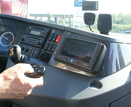 Testovací Setra S 416 GT-HD/2 ComfortClass se zastavila v Praze