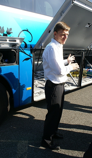 Testovací Setra S 416 GT-HD/2 ComfortClass se zastavila v Praze