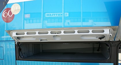 Testovací Setra S 416 GT-HD/2 ComfortClass se zastavila v Praze