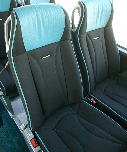 Testovací Setra S 416 GT-HD/2 ComfortClass se zastavila v Praze