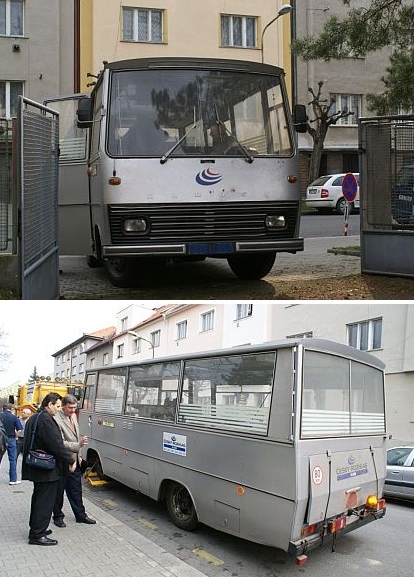 Přeprava osob na podvozcích Avia (či Renault Saviem) z archivu BUSportálu