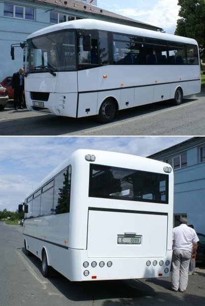 Přeprava osob na podvozcích Avia (či Renault Saviem)  z archivu BUSportálu